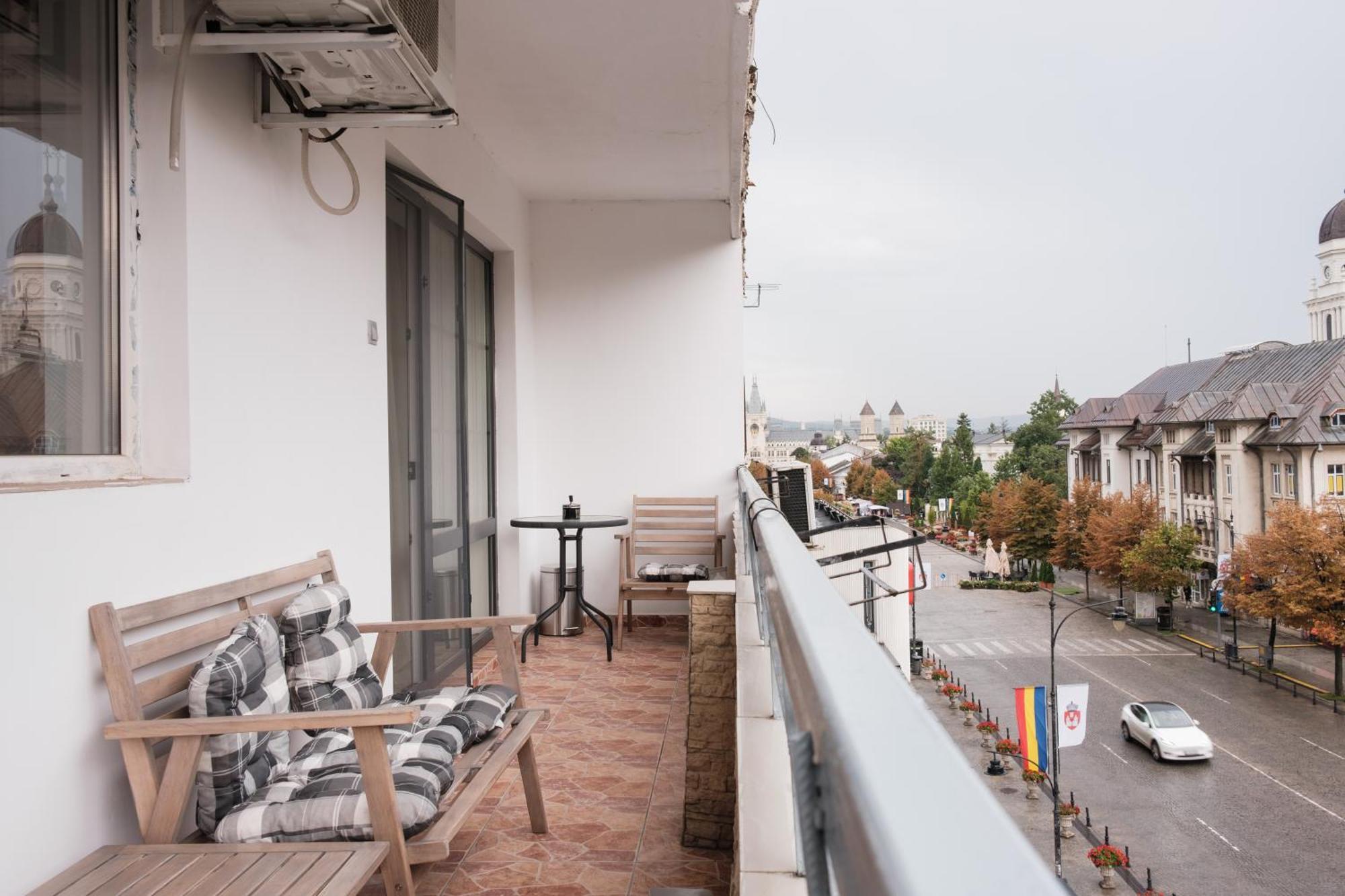 Apartamento Konstanzer Stefan Cel Mare 15 Iasi Exterior foto