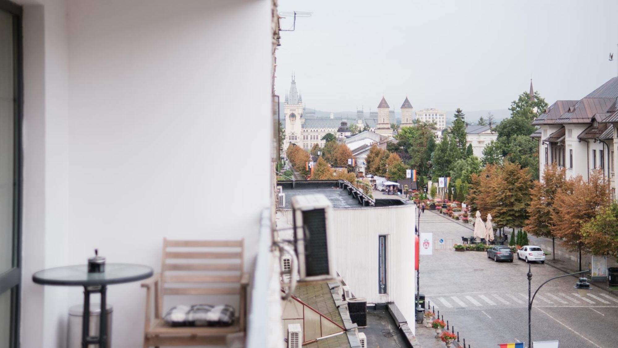 Apartamento Konstanzer Stefan Cel Mare 15 Iasi Exterior foto